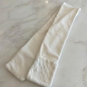 🧣Brand New No Tags🧣 Gap Kids Ivory Fleece Girls Scarf